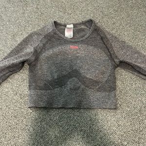 grey sports top, medium
